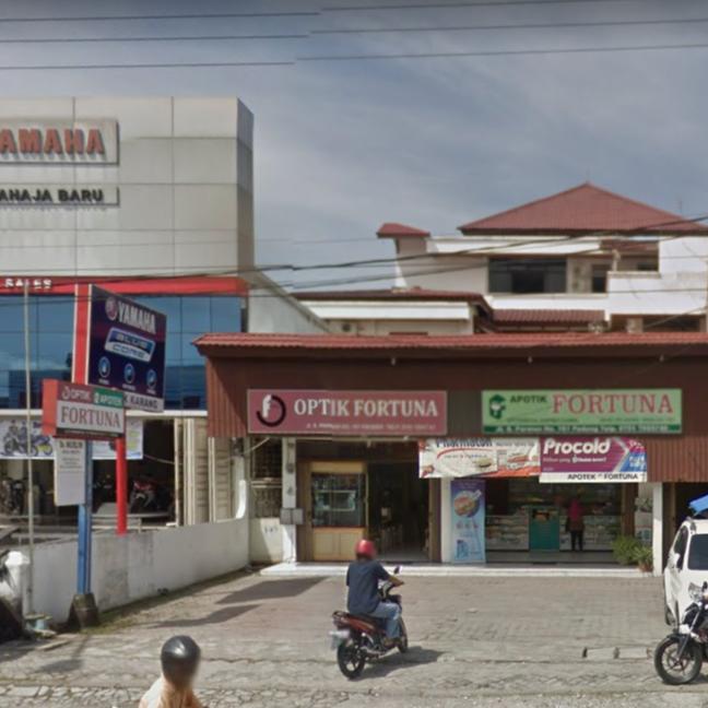 Apotek Fortuna (Padang)