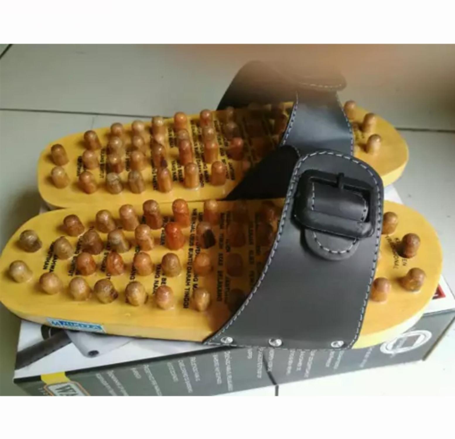 Sandal Terapi Kesehatan Refleksi Kayu