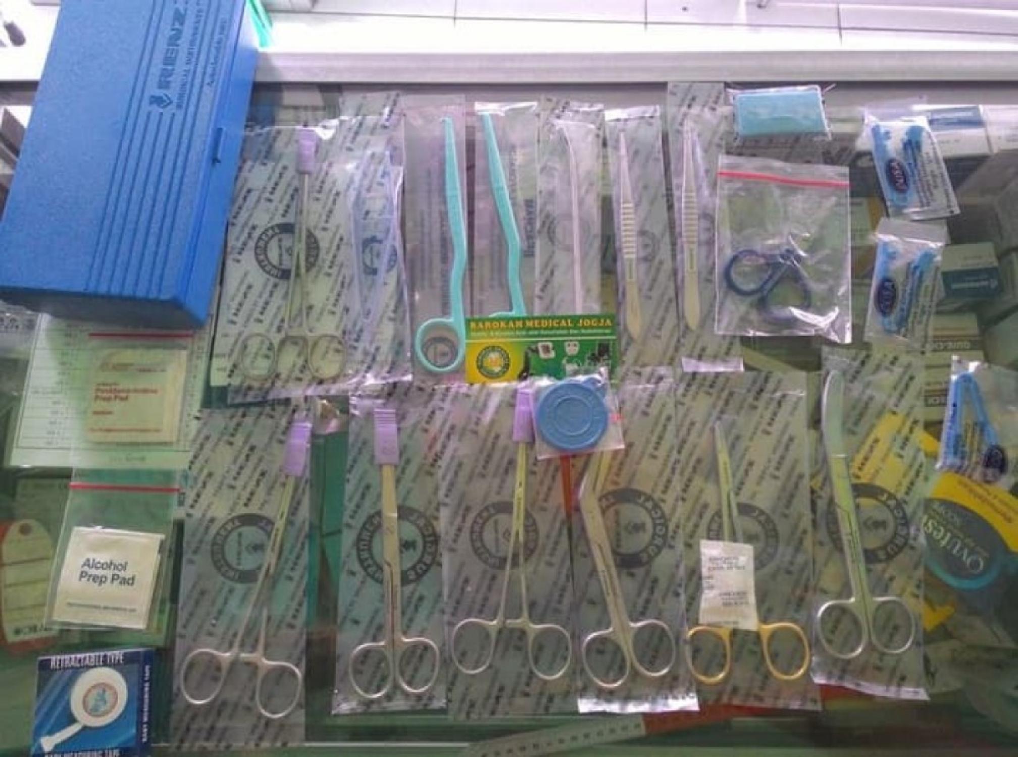 PARTUS INSTRUMENT SET (MIDWIFERY-KIT) 11 ITEM