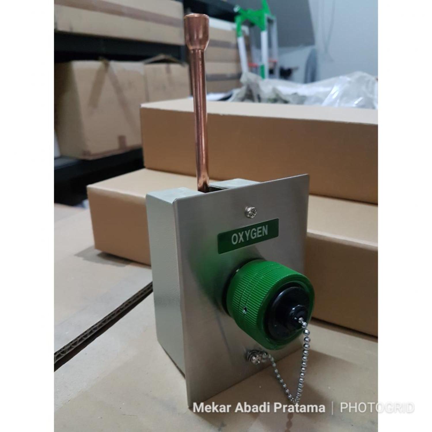 Wall Outlet Oxygen Type T1 Merk Komatsu - Seiki Japan