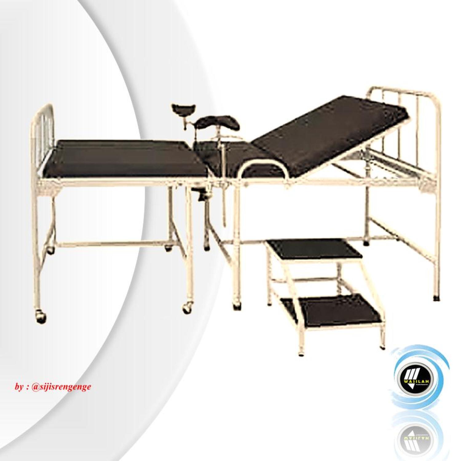Bed Partus (Besi)