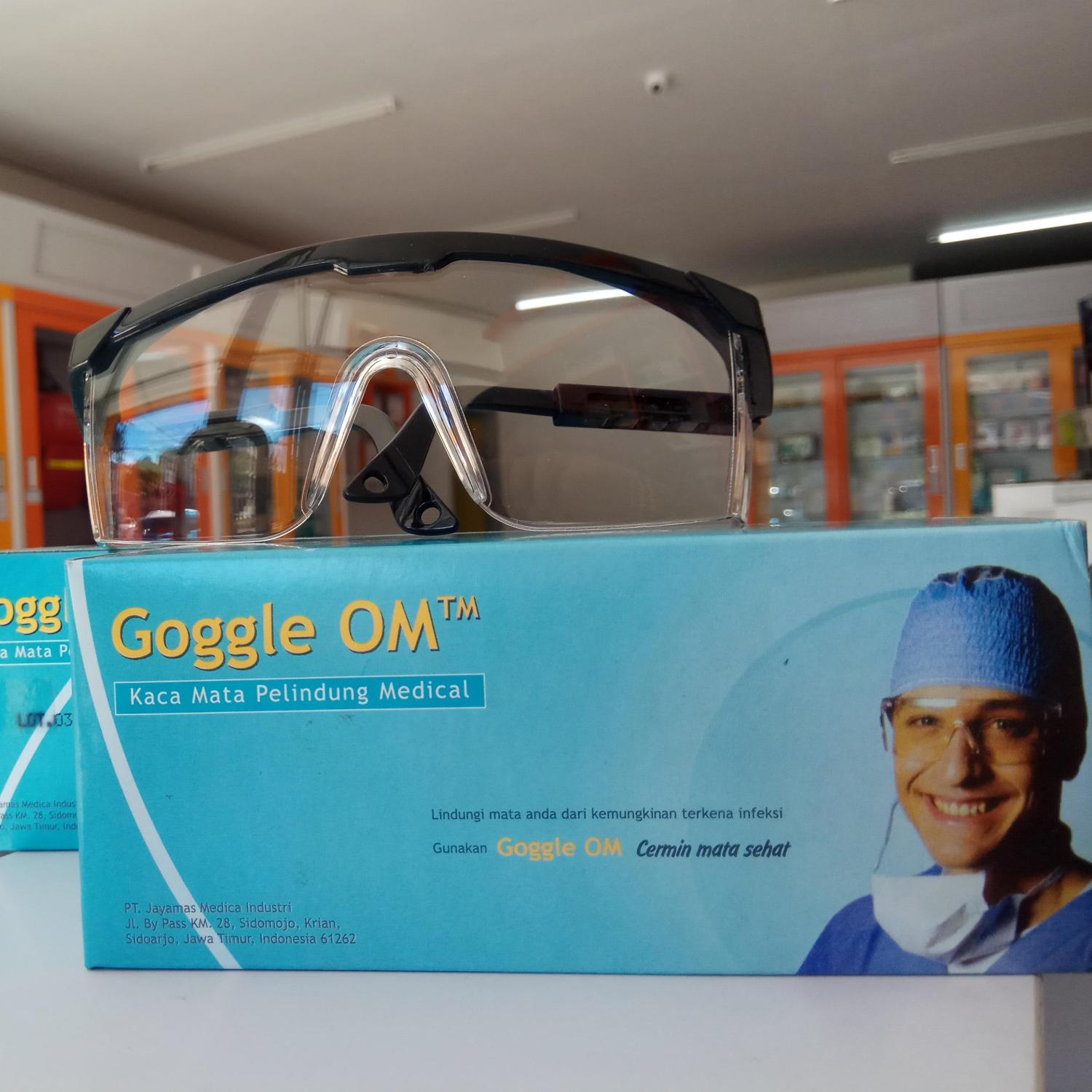 Kacamata goggle onemed