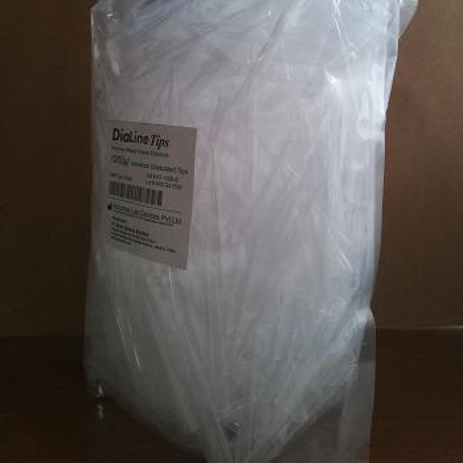 PROMO DiaLine Universal Graduated Micropipette Tips 1000uL BUY 1 GET 1