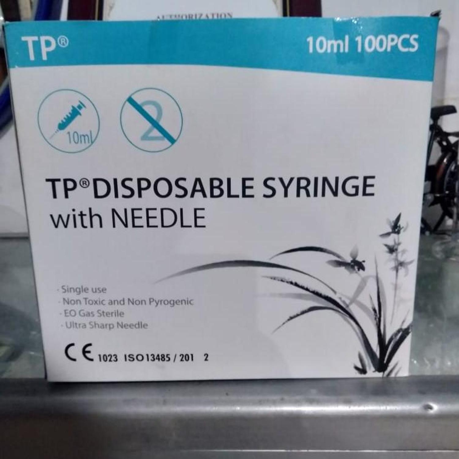 TP DISPOSABLE SYRINGE with NEEDLE 10ML
