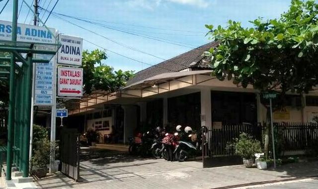 RS Ibu dan Anak Adina