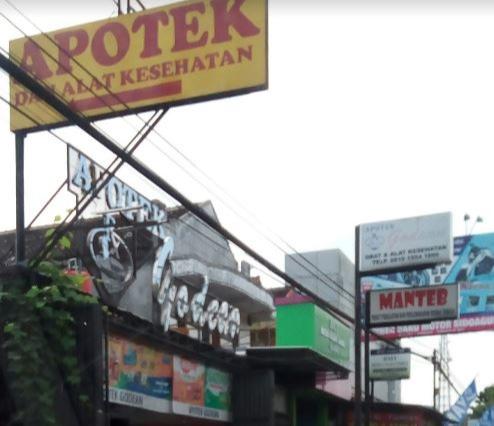 Apotek Godean