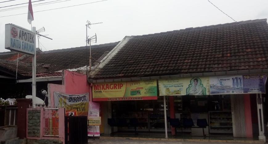 Apotek Ratu Farma (Bogor)