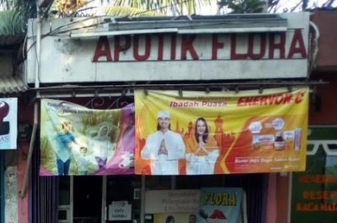 Apotek Flora (Cibinong)