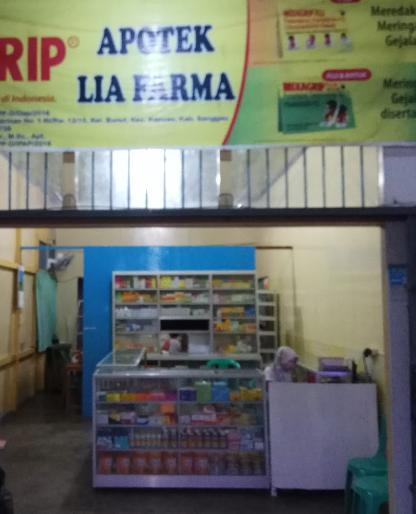 Apotek Lia Farma (Kalimantan Barat)