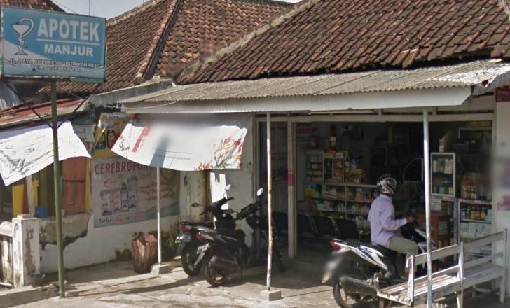 Apotek Manjur (Banyuwangi)