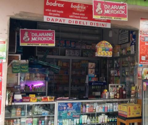 Apotek Fitri (Banjarmasin)