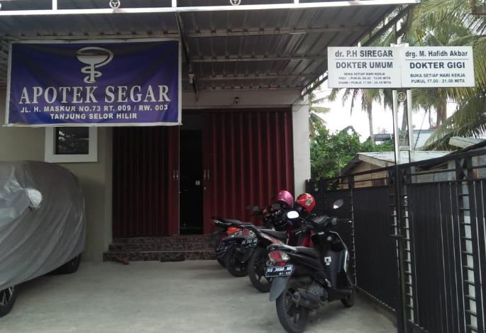 Apotek Segar - Praktek Dokter Gigi (Drg. M.hafidh Akbar)