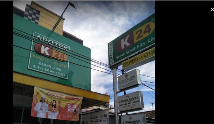 Apotek K-24 Masjid Jamik